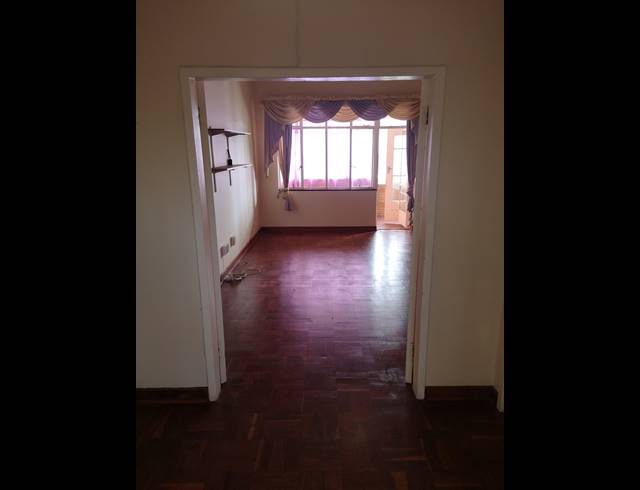 1 BEDROOM APARTMENT FOR SALE IN EMMARENTIA